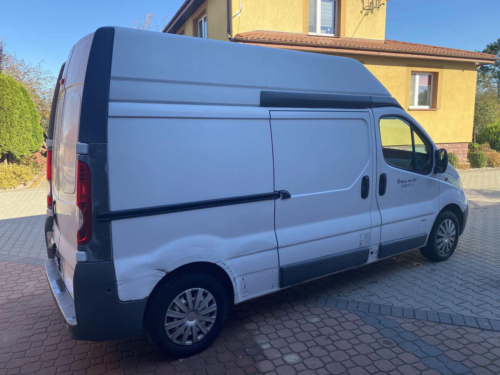 Opel Vivaro 2.5 , long , prosto z lawety