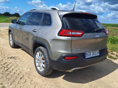 Jeep cherokee kl 3.2 v6 2017 niski przebieg, panorama, skóry