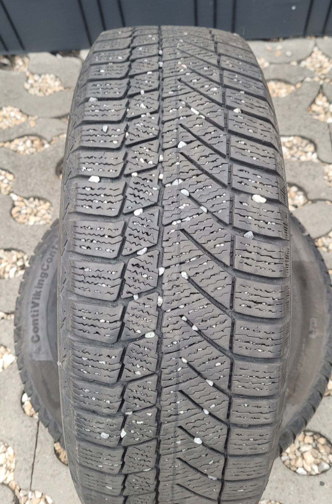 Opony Continental ContivikingContact 6 185/65R15 Zimowe Para 2szt