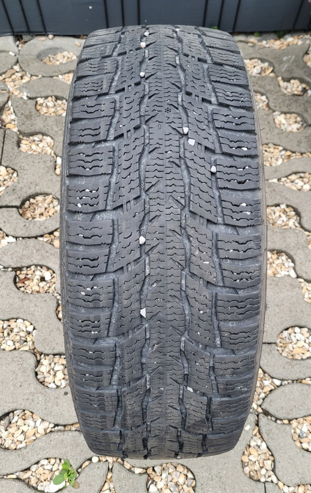 Opona Nokian Hakkapeliitta CR3 1szt 225/65R16C