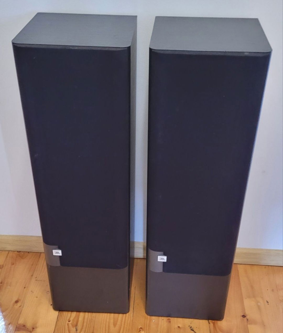 Kolumny JBL LX700