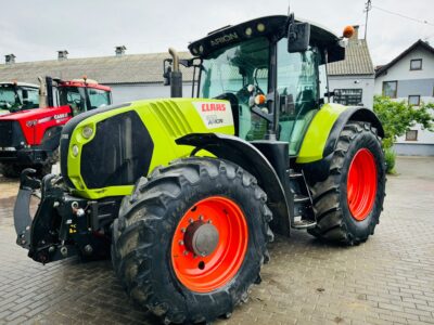 Claas Arion 650