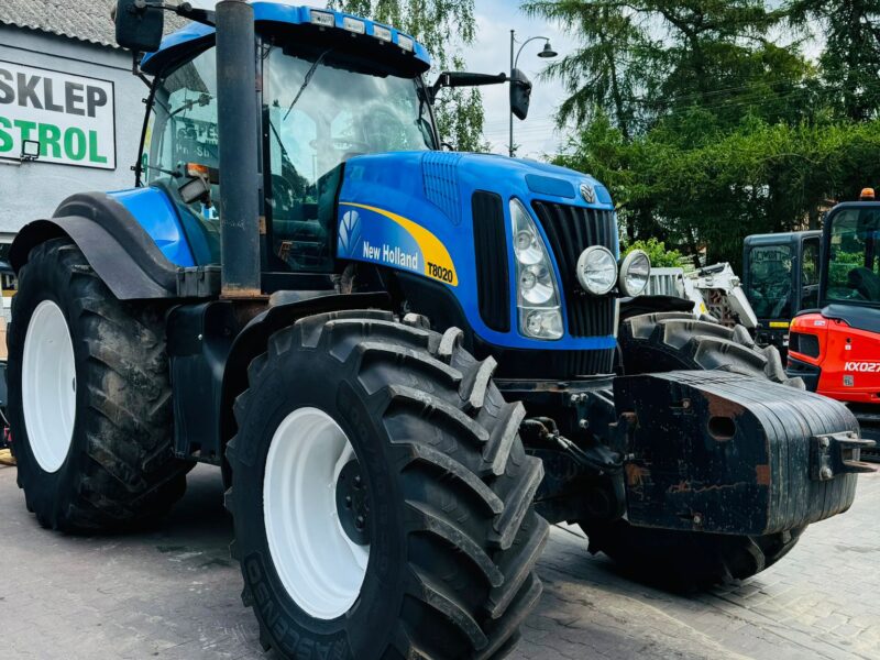 New Holland T8020