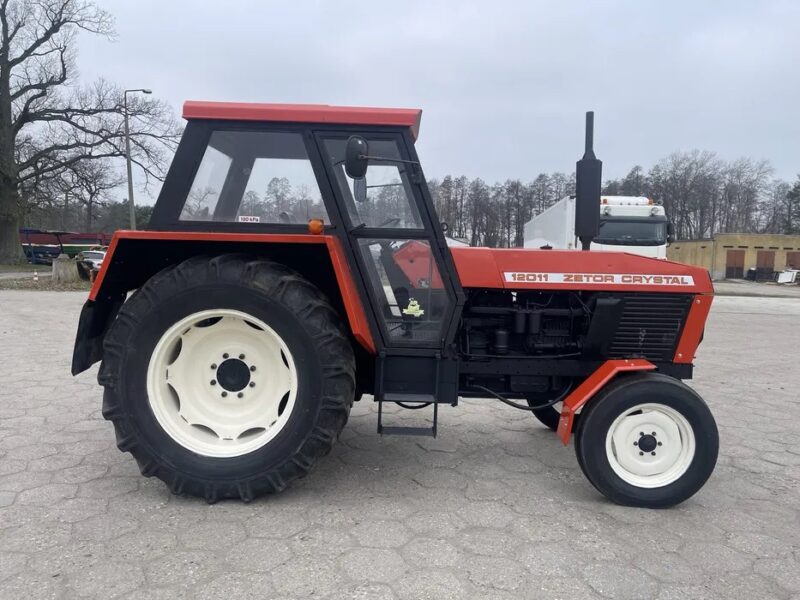 Ciagnik rolniczy Zetor 12011 rok 1983 Nowy Typ 120 Km