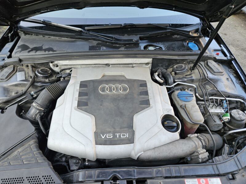 AUDI A4 B8 3.0 TDI QUATTRO