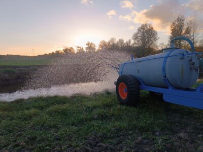 Beczkowóz wóz asenizacyjny 4000l transport