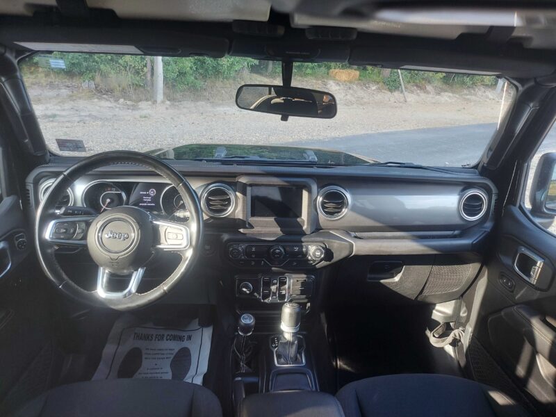 Jeep Wrangler Sahara 3.6 V6