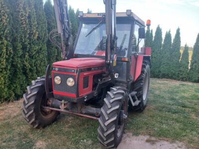 Zetor 7045 z turem