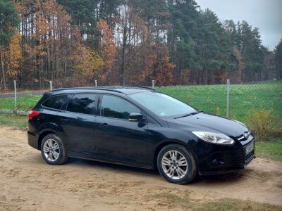 Ford Fokus 2011 150 km Benzyna