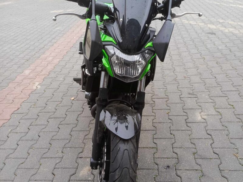 Kawasaki z650 (USZKODZONA)