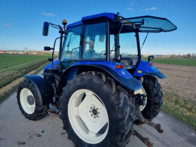 New Holland TS 90