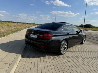 BMW 528i X-Drive