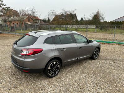 Renault Megane BOSE Szwajcaria