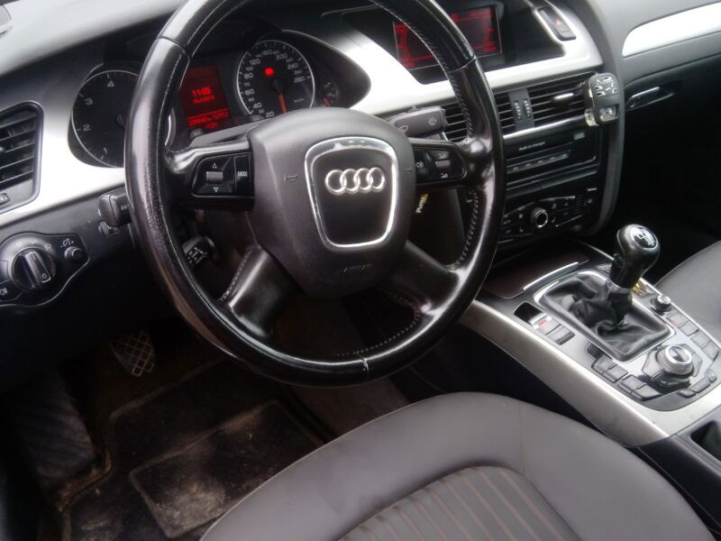 Audi A4 B8 2.0 TDI