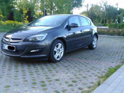 OPEL ASTRA 2014 r "lift" 1.4 turbo benz 157 tys km