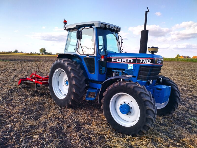 Ciągnik FORD 7710 - New Holland * 98 KM