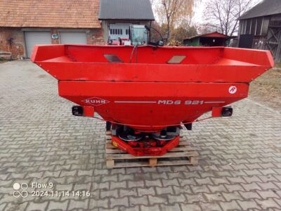 Rozsiewacz Kuhn 921 Multi-Disc-System