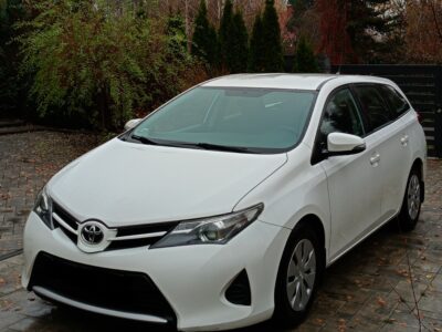 Toyota Auris 2013r. 1.4D-4D