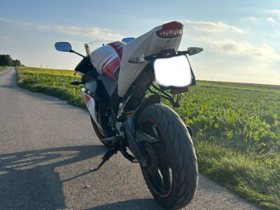 Yamaha yzf r125