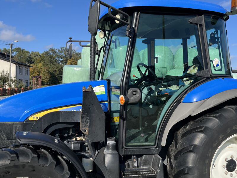 New holland td5020 z ładowaczem czołowym