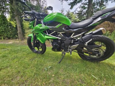 Kawasaki z125