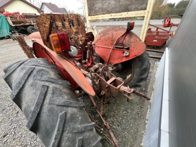 Massey Ferguson 65