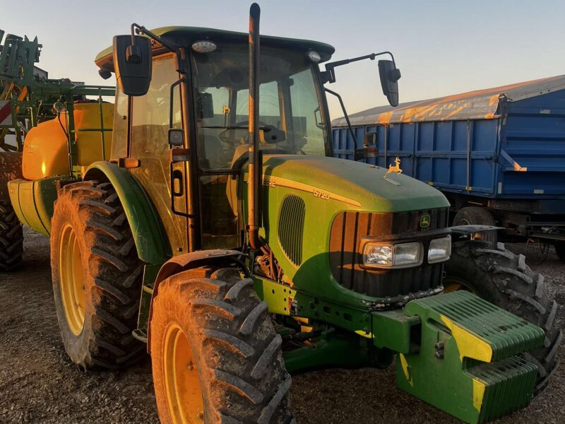 John Deere 5720 od nowości w gospodarstwie, idealny stan